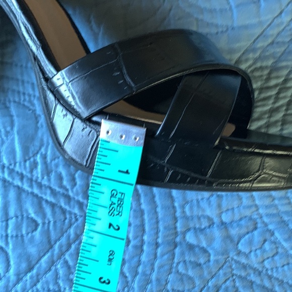 Chinese Laundry Black Strappy Crocodile Sandals Shoe‎ Size 9.5 - Picture 14 of 14